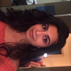 Meet your Posher, Farah